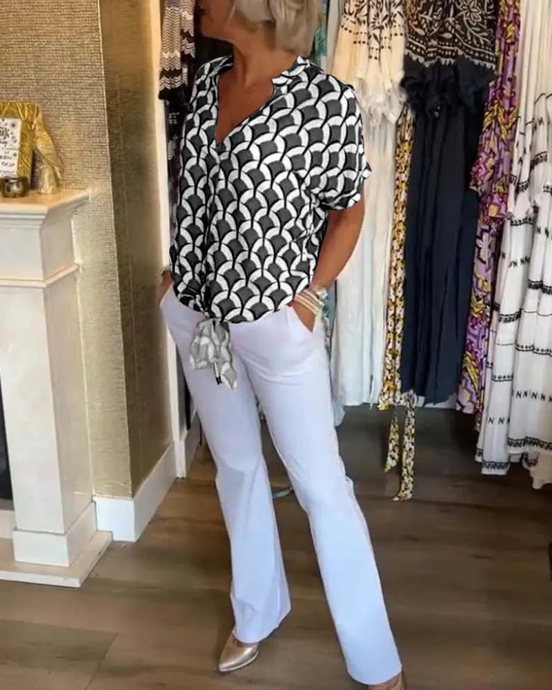 Short-Sleeved V-Neck Printed Casual Top