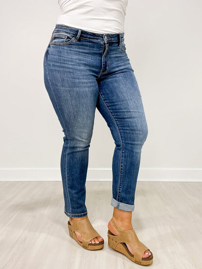 2025 MONROE Mid-Rise Vintage Wash Boyfriend Fit Jeans