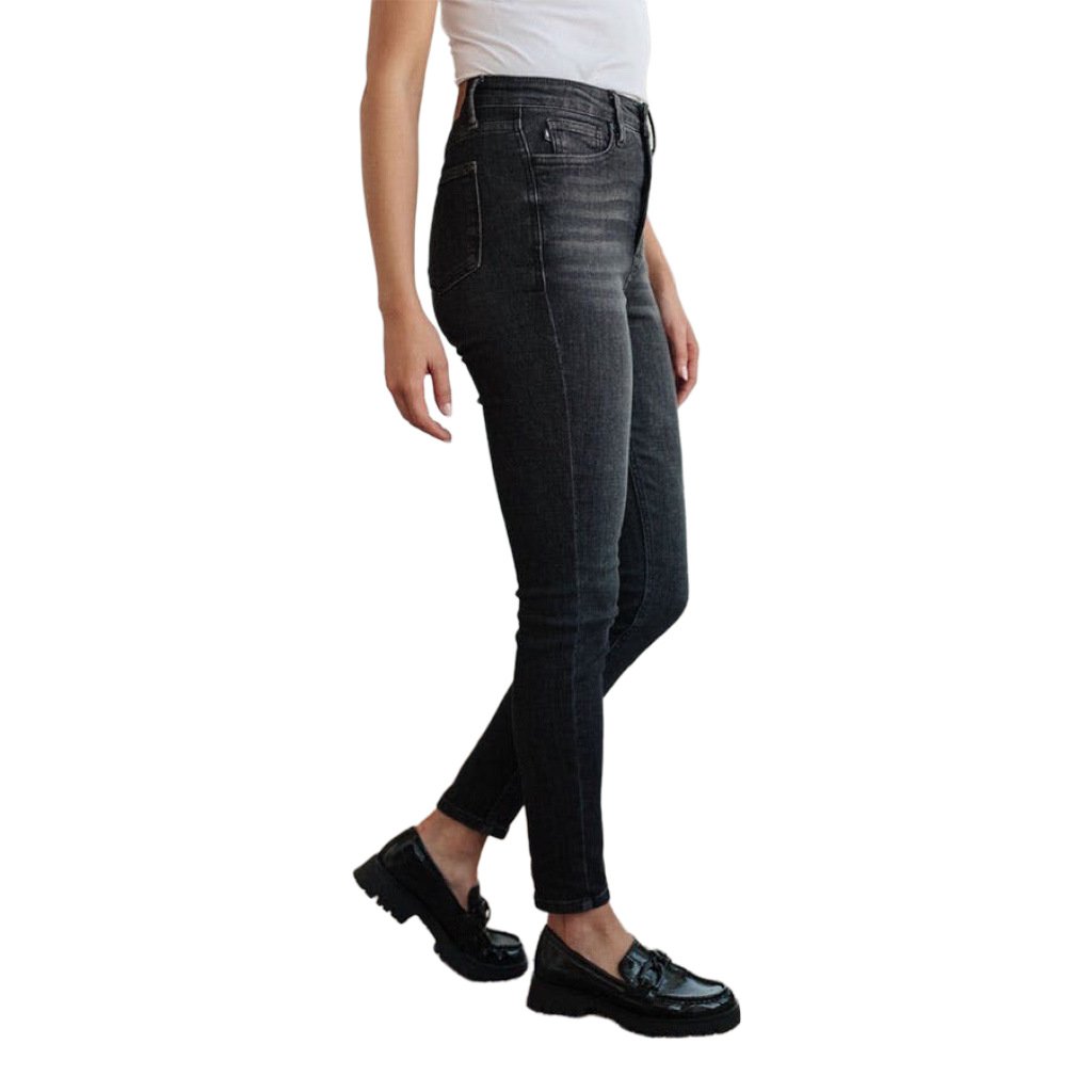 2025 MONROE Mid-Rise Vintage Wash Boyfriend Fit Jeans