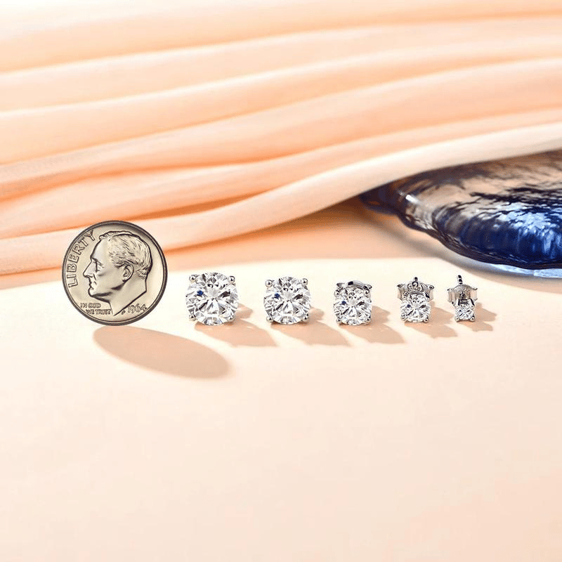 Sparkling VVS Synthetic Moissanite Stud Earrings for Women